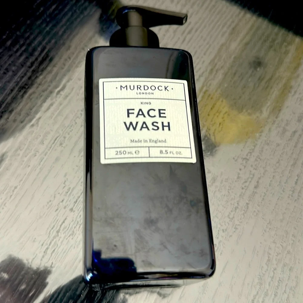 New Face wash from England. Fair offers welcome! Holiday pick 🎁